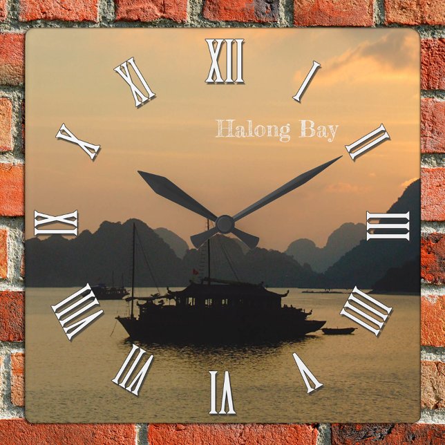 Horloge Carrée Bateaux de Halong Bay, Golden Sunset, Seascape Vie (Créateur téléchargé)