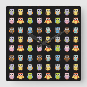 Horloge Carrée Beaucoup de motifs de hiboux colorés mignons