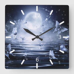 Horloge Carrée Beaux Papillons Magiques Au Feu De Lune