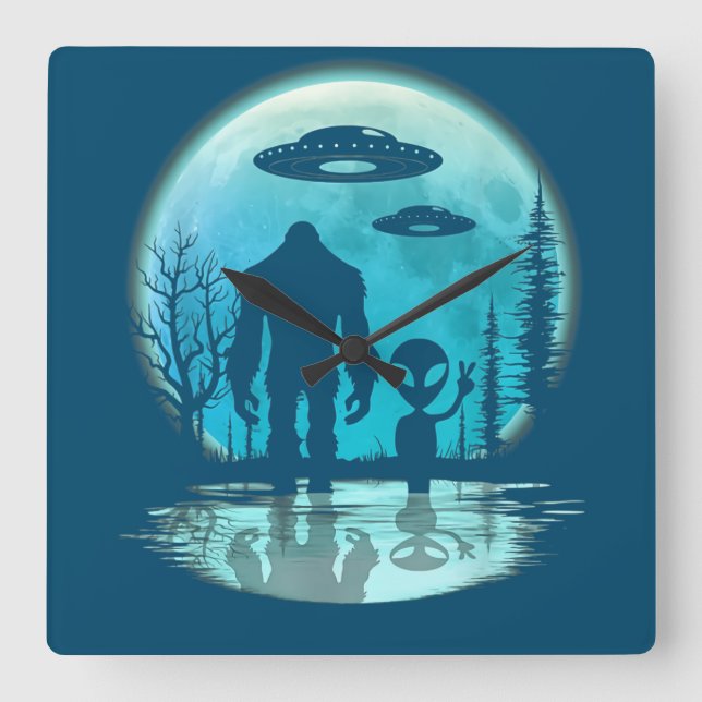 Horloge Carrée Bigfoot Alien OVNI Divulgation Conspiration Don (Recto)