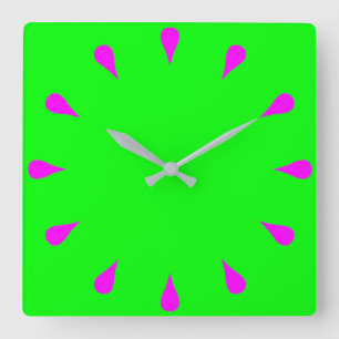 Horloge Carrée Boucles de magenta
