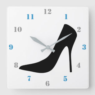 HORLOGE CARRÉE CASQUES NOIRES DE CLASSY WITH NUMBERS