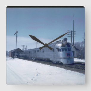 Horloge Carrée CB&Q "zéphyr pionnier" #9900_Trains