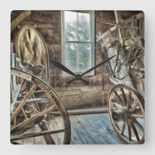 Horloge Carrée Chariot bâché, roue de chariot en bois