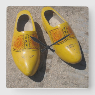 Horloge Carrée Chaussures hollandaises en bois Clogs de Hollande