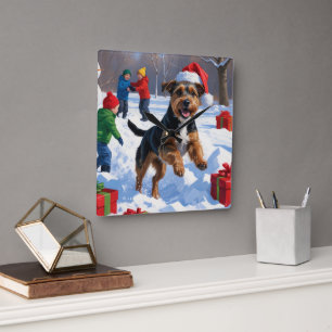 Horloge Carrée Chesapeake Bay Retriever Neige avec Chapeau de Noë