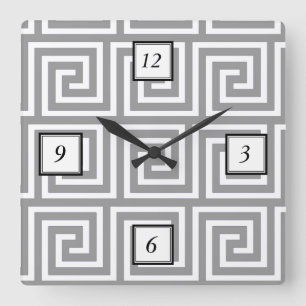 Horloge Carrée Classic Grey and White Greek Key Pattern
