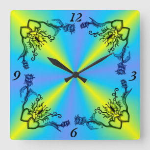 Horloge Carrée Coeurs avec fleurs et papillon en style tatouage