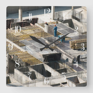 Horloge Carrée Construction
