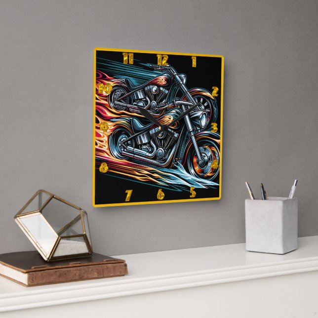 Horloge Carrée Course dynamique de motocyclettes enflammées dans  (Bureau)