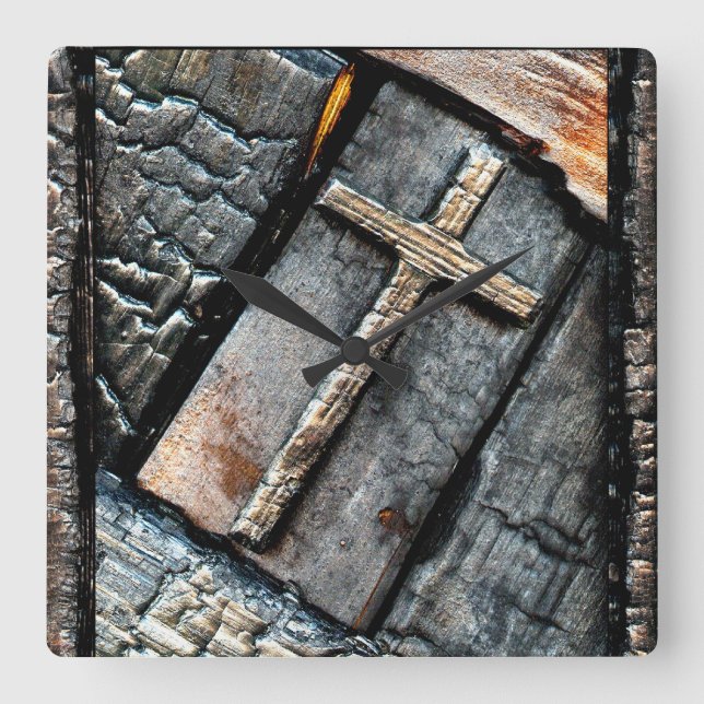 Horloge Carrée Croix de protection (Recto)