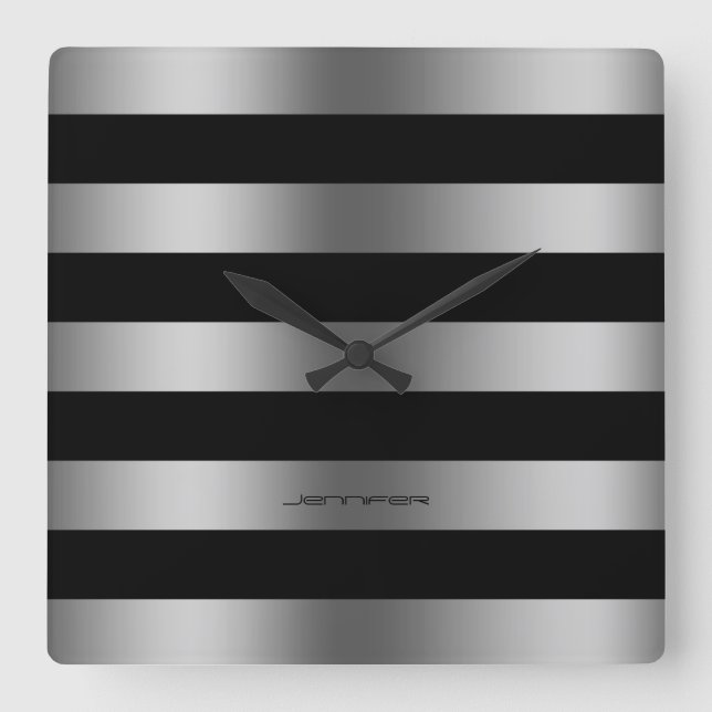 Horloge Carrée Design moderne Gris Argent Sur Arrière - plan Noir (Recto)