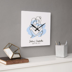 Horloge Carrée Dessin Abstrait du couple lesbien personnalisé
