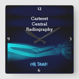 Horloge Carrée Drôle "Oh, Snap" Bras brisé Xray