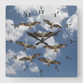 Horloge Carrée Duet d'Ospreys dans le ciel photographie