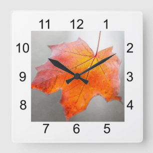 Horloge Carrée Feuille d'érable rouge - automne velours