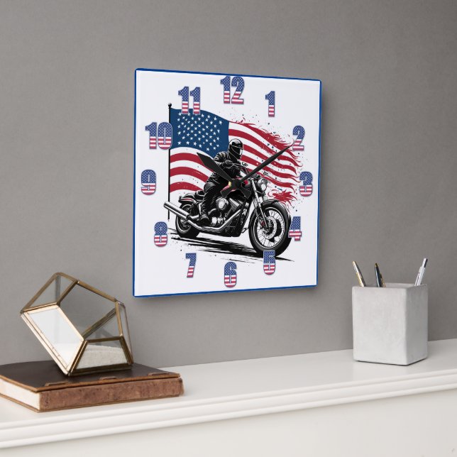 Horloge Carrée Fier cavalier avec drapeau américain au coucher du (Bureau)