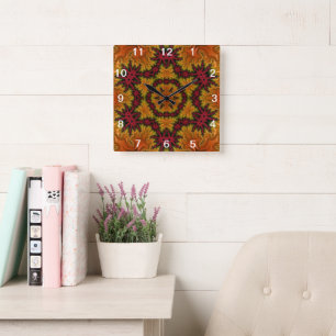Horloge Carrée Fleur fractale dans les teintes d'automne