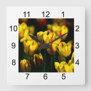 Horloge Carrée Fleurs de tulipe jaune