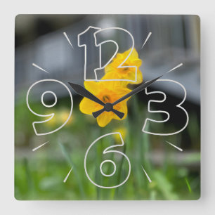 Horloge Carrée Fleurs jaunes accueillantes