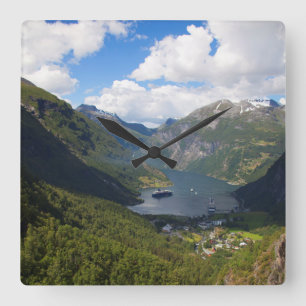 Horloge Carrée Geiranger Fjord landscape