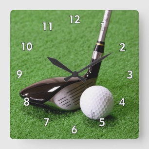 Horloge Carrée Golf Club et Golf Ball on the Green