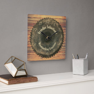 Horloge Carrée Handyman Woodworking Rustic Saw Blade Modèle