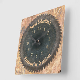 Horloge Carrée Handyman Woodworking Rustic Saw Blade Modèle