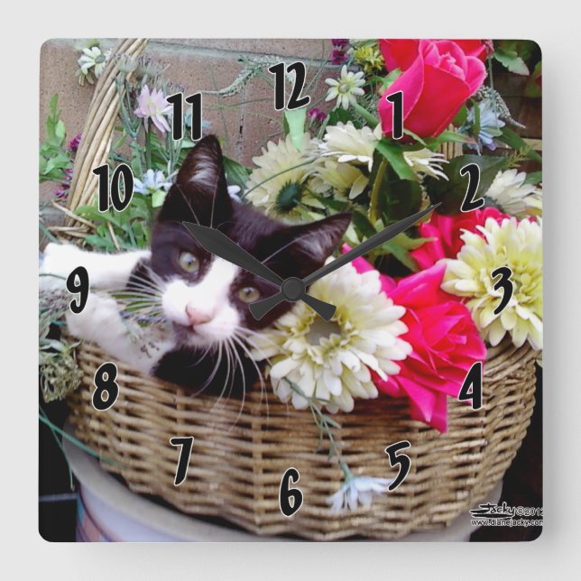 Horloge Carrée Kitten dans un panier (Recto)