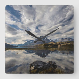 Horloge Carrée Lago Grey. Cordillère du Paine 2