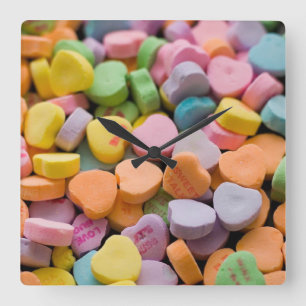 HORLOGE CARRÉE LES COEURS DE LA BOUGIE DE VALENTINE