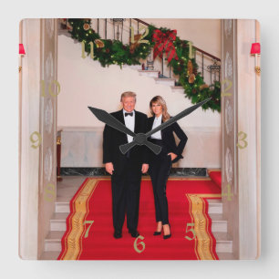 Horloge Carrée Les pas de Noël Président Donald Trump & Melania