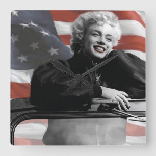 Horloge Carrée Marilyn Patriotique