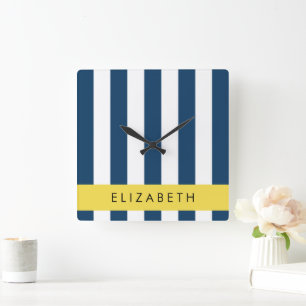 Horloge Carrée Marine Blue Stripes, Motif rayé, Votre nom