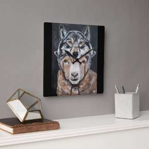 Horloge Carrée Méfiez-vous des faux alphas Peinture d'Alfred Fox