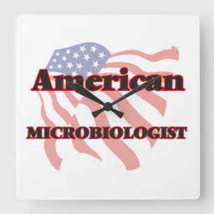 Horloge Carrée Microbiologiste américain