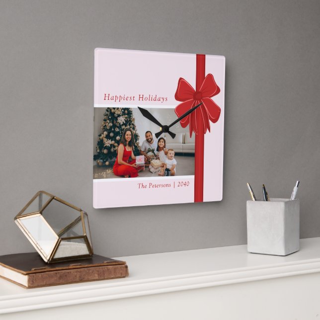 Horloge Carrée Modern Preppy Red Ribbon Bow Wrap Photo Christmas (Bureau)