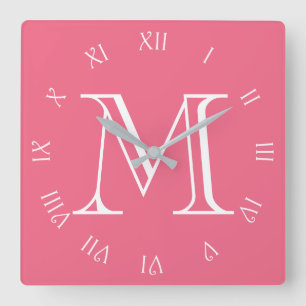 Horloge Carrée Monogramme blanc Script chiffres romains sur wccn