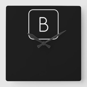 Horloge Carrée Monogramme initial dénommé moderne blanc et noir