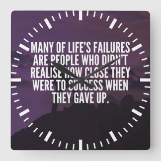 Horloge Carrée Mots motivationnels - Échec et succès