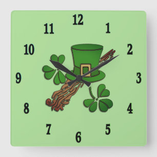 Horloge Carrée Numéro noir Irish Hat and Shamrocks