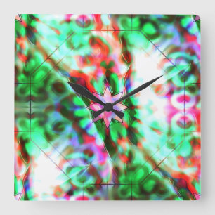 Horloge Carrée Ombres étoilées sur des taches vertes fleuries, ro