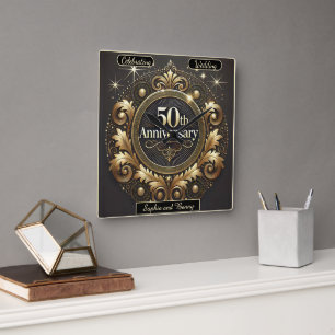 Horloge Carrée Or élégant : Chef-d'œuvre du 50e anniversaire