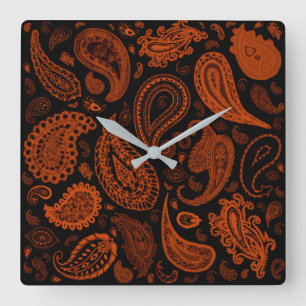 Horloge Carrée Paisley dans la rouille par Julie Everhart