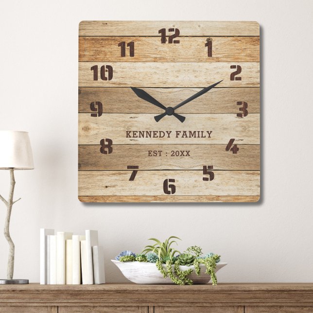 Horloge Carrée Palette Rustique Bois Nom de famille Ferme (Créateur téléchargé)
