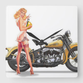 Horloge Carrée Pin-up Sexie