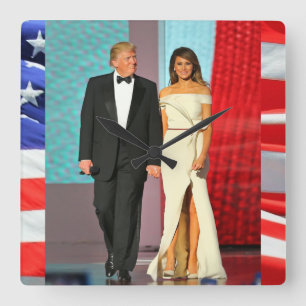 Horloge Carrée Premiers couples Donald et boule de liberté