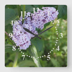 Horloge Carrée rideau lilas