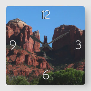 Horloge Carrée Rocher Cathedral à Sedona Arizona Monument