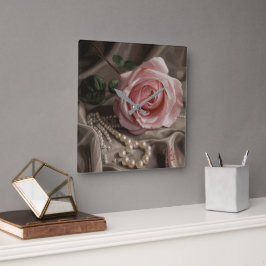 Horloge Carrée Rose Silken